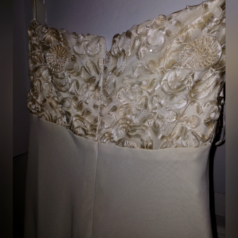 Embroidered Cocktail Dress - Picture 3 of 8